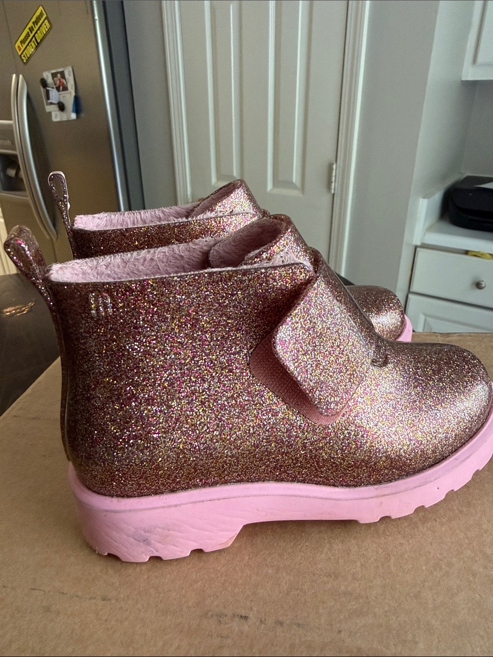 Mini Melissa Toddler Chelsea Glittery Bootes - Picture 4 of 15